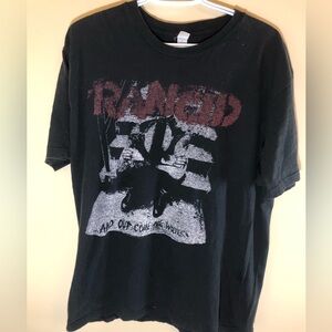 Rancid Out come the wolves Band Tee